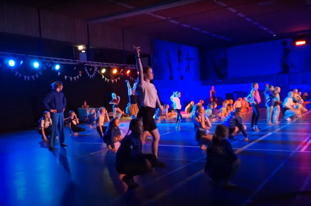 Turnvoorstelling G&A met lichtverzorging van TPG-AV