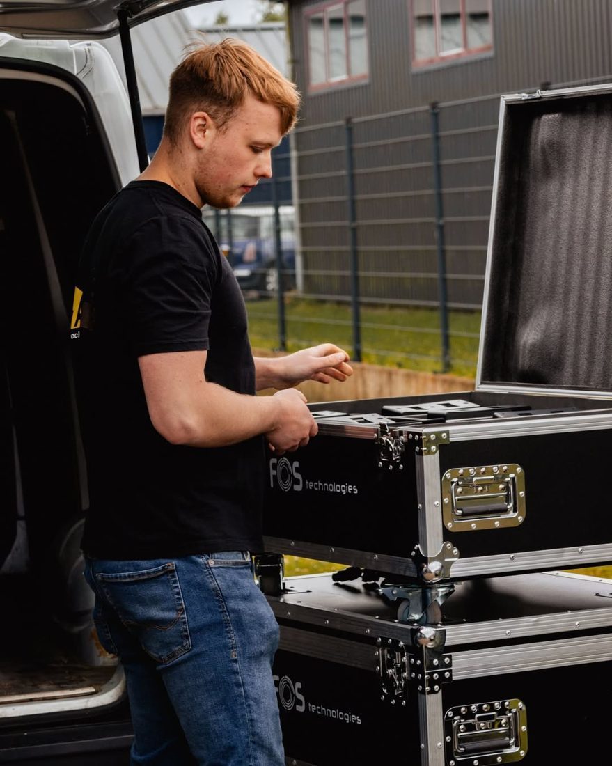 Dorpsfeest met licht en geluid van TPG-AV